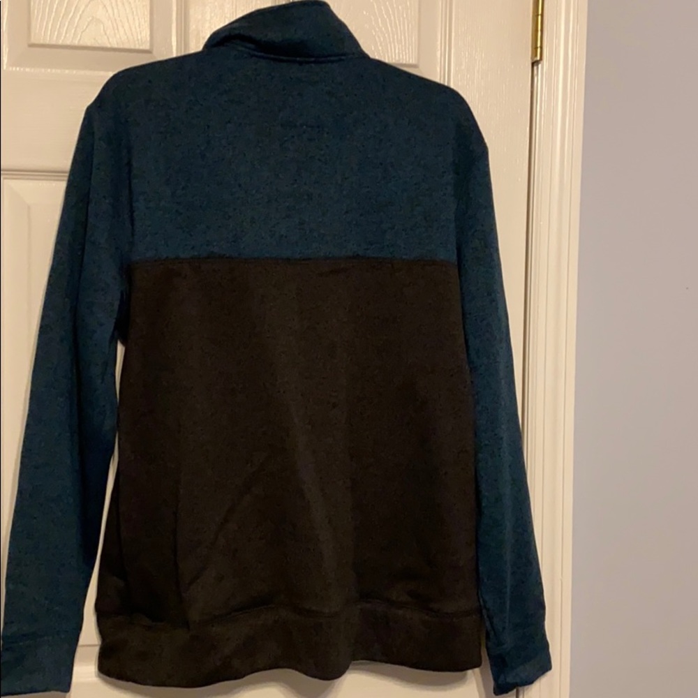 Men’s pull over - Picture 2 of 9